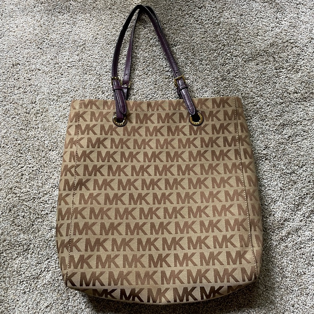 Michael Kors tote